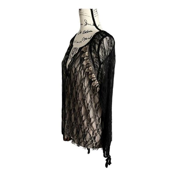 Jinnicks Women’s Black Lace Top w/ Gold Studds Size Large - Picture 2 of 12